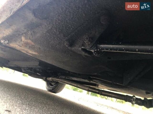 Красный ВАЗ 2105, объемом двигателя 1.3 л и пробегом 450 тыс. км за 550 $, фото 2 на Automoto.ua