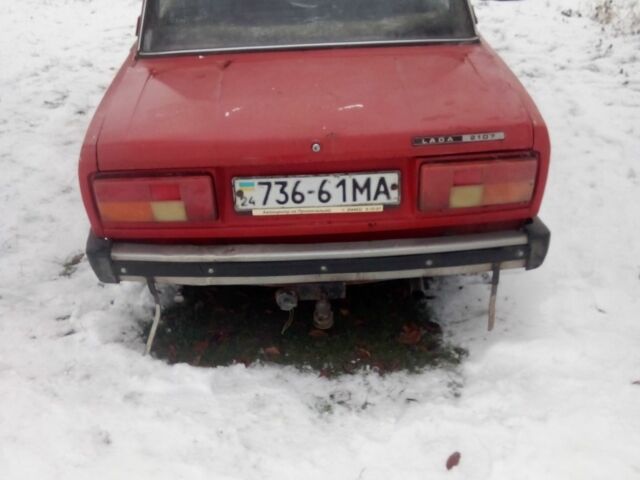 Красный ВАЗ 2105, объемом двигателя 0 л и пробегом 260 тыс. км за 287 $, фото 4 на Automoto.ua