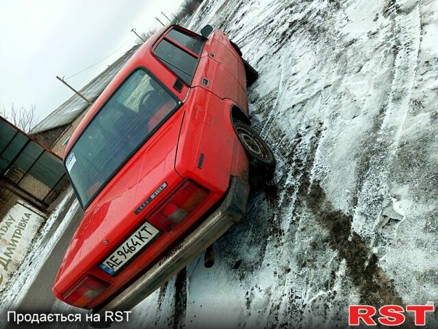 Красный ВАЗ 2105, объемом двигателя 1.2 л и пробегом 87 тыс. км за 1000 $, фото 1 на Automoto.ua