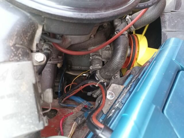 ВАЗ 2105 1984 в Ладыжин на Automoto.ua Красный ВАЗ 2105, объемом двигателя 1.3 л и пробегом 98 тыс. км за 1499 $, фото 17 на Automoto.ua