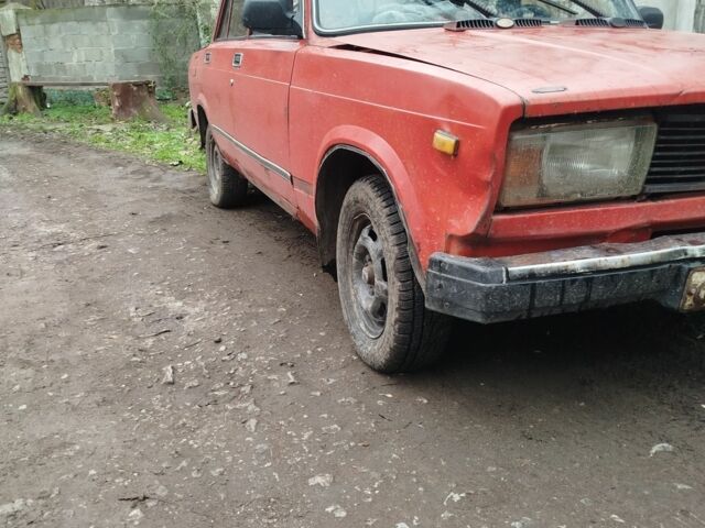 Красный ВАЗ 2105, объемом двигателя 0 л и пробегом 135 тыс. км за 403 $, фото 1 на Automoto.ua