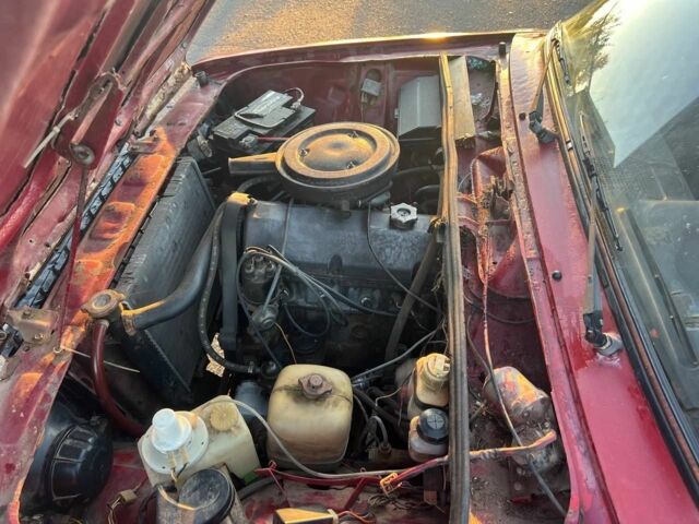 Красный ВАЗ 2105, объемом двигателя 0 л и пробегом 60 тыс. км за 350 $, фото 9 на Automoto.ua