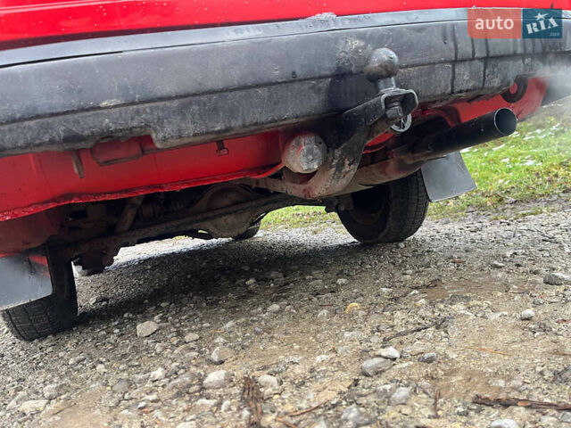 Красный ВАЗ 2105, объемом двигателя 1.5 л и пробегом 100 тыс. км за 600 $, фото 8 на Automoto.ua