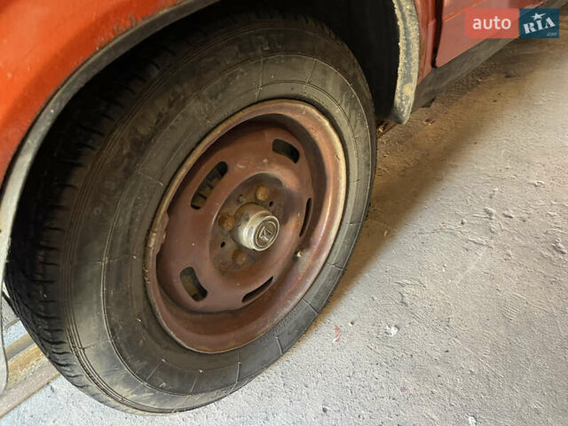 Красный ВАЗ 2105, объемом двигателя 1.3 л и пробегом 25 тыс. км за 750 $, фото 35 на Automoto.ua