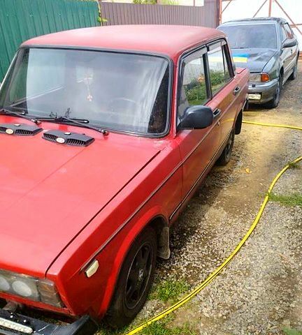 Красный ВАЗ 2105, объемом двигателя 1.3 л и пробегом 0 тыс. км за 520 $, фото 2 на Automoto.ua