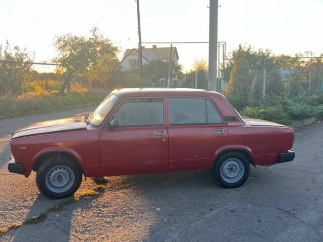 Красный ВАЗ 2105, объемом двигателя 0 л и пробегом 60 тыс. км за 350 $, фото 5 на Automoto.ua