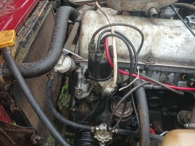 Красный ВАЗ 2105, объемом двигателя 1 л и пробегом 145 тыс. км за 369 $, фото 7 на Automoto.ua