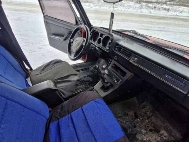 Червоний ВАЗ 2105, об'ємом двигуна 1.3 л та пробігом 200 тис. км за 650 $, фото 7 на Automoto.ua