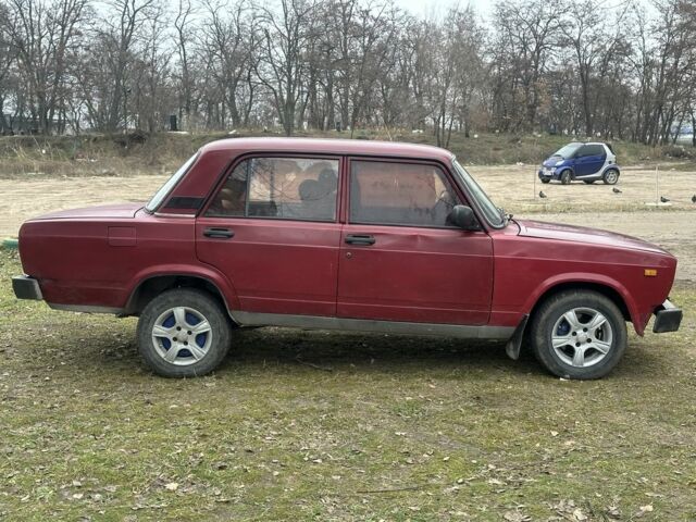 Красный ВАЗ 2105, объемом двигателя 0 л и пробегом 100 тыс. км за 25000 $, фото 5 на Automoto.ua