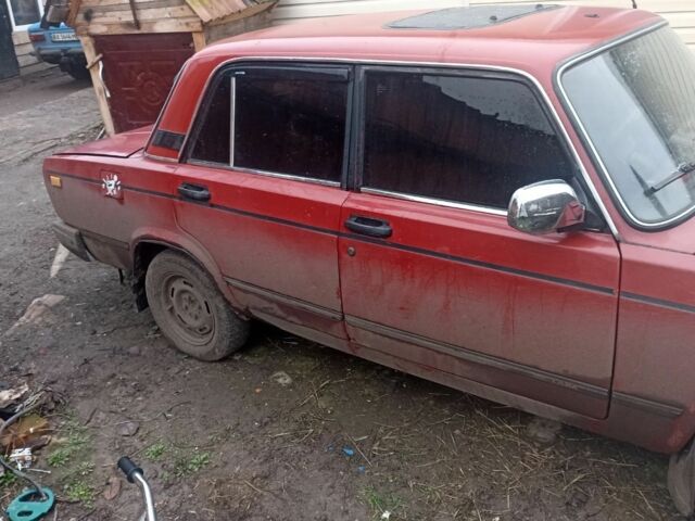 Красный ВАЗ 2105, объемом двигателя 0 л и пробегом 100 тыс. км за 899 $, фото 3 на Automoto.ua