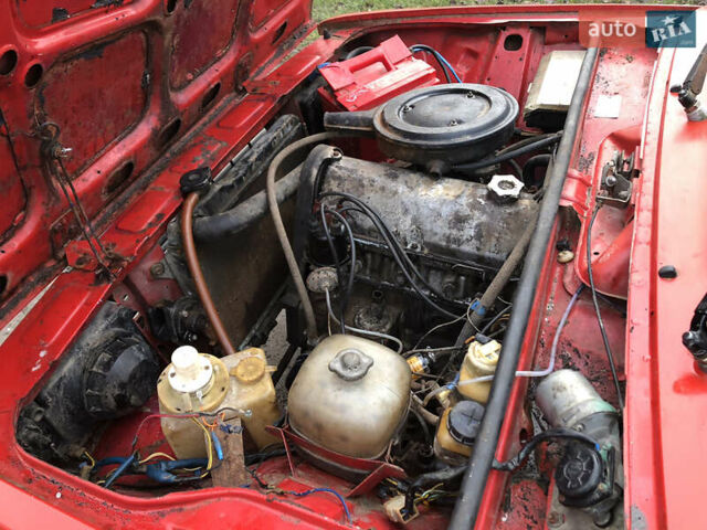 Красный ВАЗ 2105, объемом двигателя 1.3 л и пробегом 180 тыс. км за 420 $, фото 6 на Automoto.ua