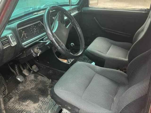 Червоний ВАЗ 2105, об'ємом двигуна 1.6 л та пробігом 200 тис. км за 402 $, фото 4 на Automoto.ua