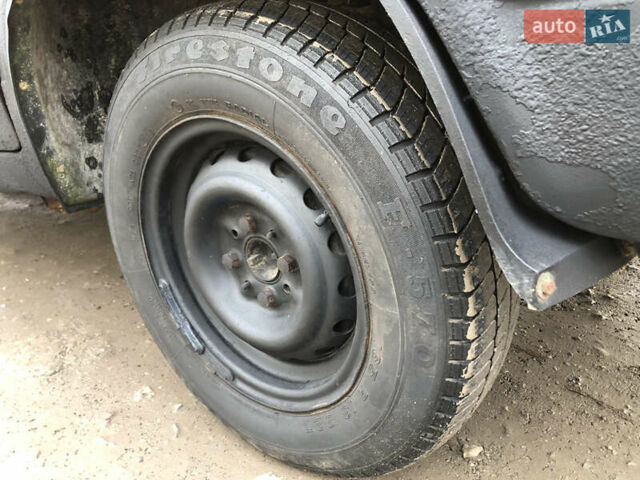 Красный ВАЗ 2105, объемом двигателя 1.3 л и пробегом 180 тыс. км за 420 $, фото 7 на Automoto.ua