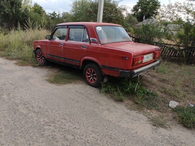 Красный ВАЗ 2105, объемом двигателя 2 л и пробегом 1000 тыс. км за 850 $, фото 1 на Automoto.ua