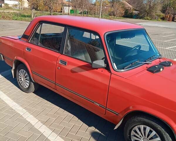 Красный ВАЗ 2105, объемом двигателя 1.2 л и пробегом 45 тыс. км за 1400 $, фото 3 на Automoto.ua