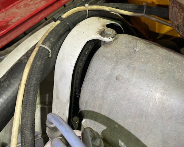 Червоний ВАЗ 2105, об'ємом двигуна 1.29 л та пробігом 100 тис. км за 1100 $, фото 17 на Automoto.ua