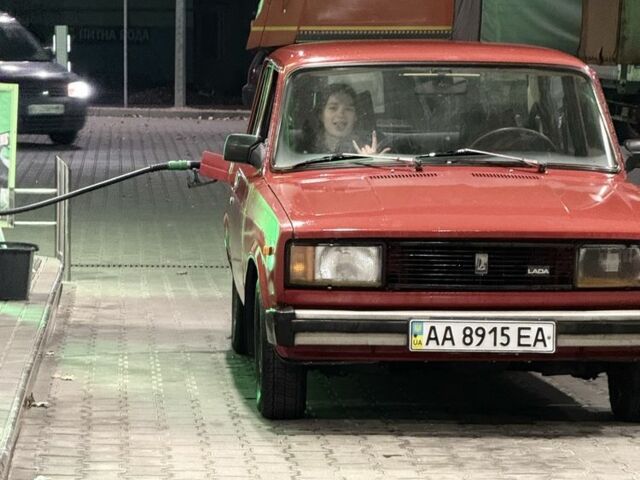 Красный ВАЗ 2105, объемом двигателя 1.3 л и пробегом 40 тыс. км за 708 $, фото 12 на Automoto.ua