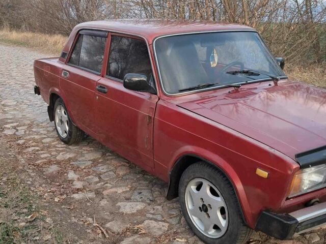 Красный ВАЗ 2105, объемом двигателя 1.3 л и пробегом 10 тыс. км за 760 $, фото 2 на Automoto.ua