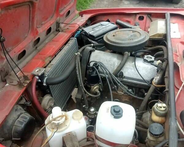 Красный ВАЗ 2105, объемом двигателя 1.3 л и пробегом 59 тыс. км за 1500 $, фото 3 на Automoto.ua