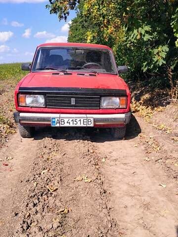 Красный ВАЗ 2105, объемом двигателя 1.2 л и пробегом 27 тыс. км за 900 $, фото 2 на Automoto.ua