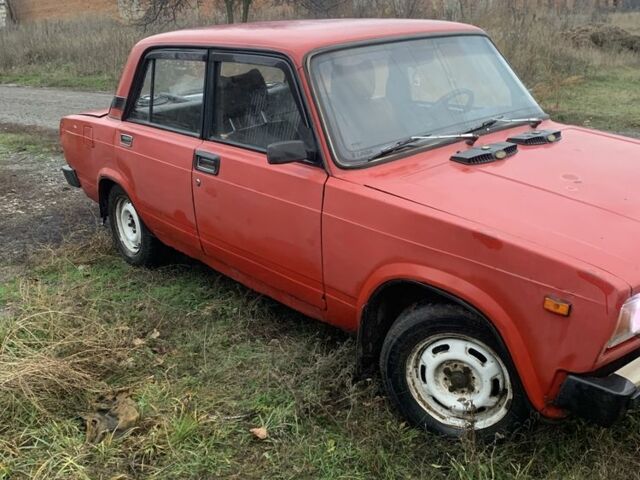 Червоний ВАЗ 2105, об'ємом двигуна 0 л та пробігом 3 тис. км за 520 $, фото 1 на Automoto.ua