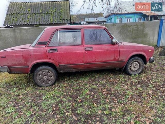 Красный ВАЗ 2105, объемом двигателя 1.5 л и пробегом 24 тыс. км за 428 $, фото 2 на Automoto.ua