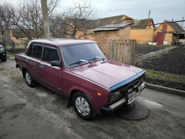 Красный ВАЗ 2105, объемом двигателя 0 л и пробегом 166 тыс. км за 40000 $, фото 3 на Automoto.ua