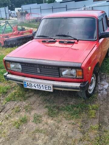Красный ВАЗ 2105, объемом двигателя 1.2 л и пробегом 27 тыс. км за 900 $, фото 4 на Automoto.ua