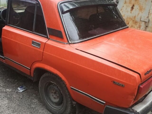 Красный ВАЗ 2105, объемом двигателя 0 л и пробегом 130 тыс. км за 410 $, фото 8 на Automoto.ua