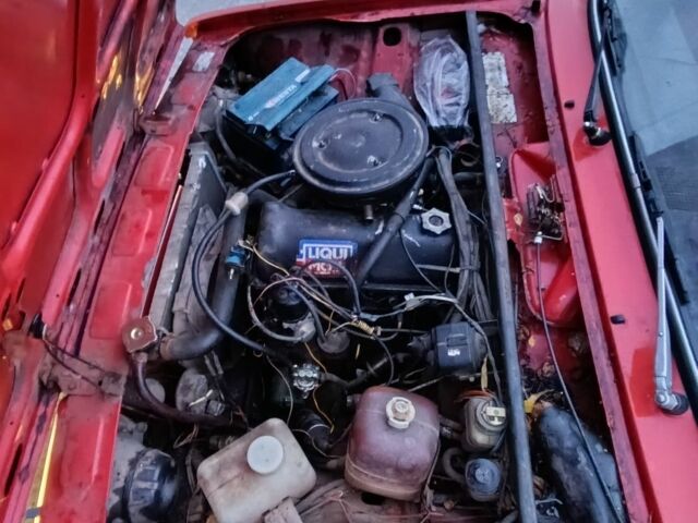 Красный ВАЗ 2105, объемом двигателя 0 л и пробегом 80 тыс. км за 311 $, фото 2 на Automoto.ua