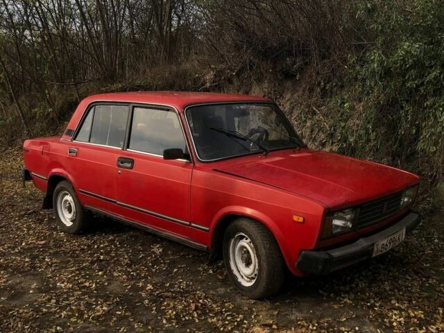 Красный ВАЗ 2105, объемом двигателя 1.5 л и пробегом 120 тыс. км за 332 $, фото 10 на Automoto.ua