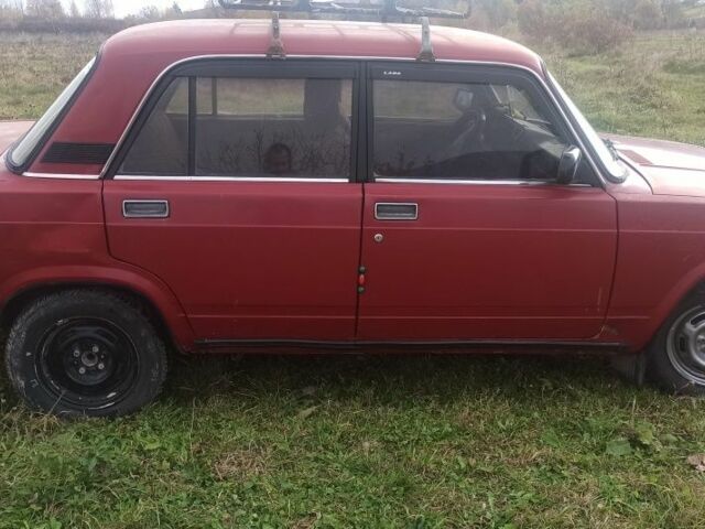 Красный ВАЗ 2105, объемом двигателя 0 л и пробегом 403 тыс. км за 550 $, фото 1 на Automoto.ua