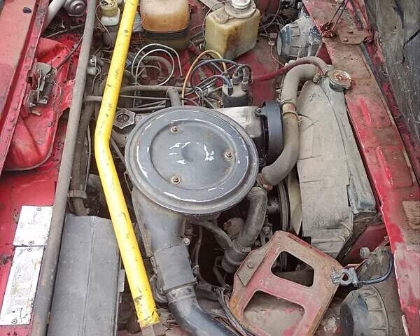 Красный ВАЗ 2105, объемом двигателя 1.3 л и пробегом 42 тыс. км за 472 $, фото 8 на Automoto.ua