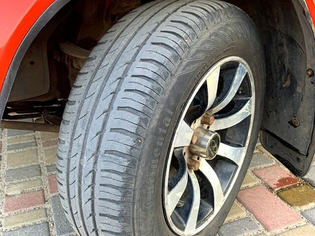 Красный ВАЗ 2105, объемом двигателя 1.3 л и пробегом 0 тыс. км за 1320 $, фото 7 на Automoto.ua