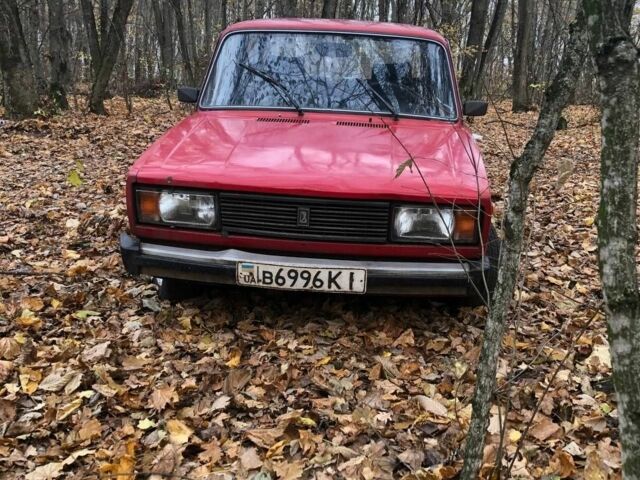 Красный ВАЗ 2105, объемом двигателя 1.5 л и пробегом 120 тыс. км за 332 $, фото 5 на Automoto.ua