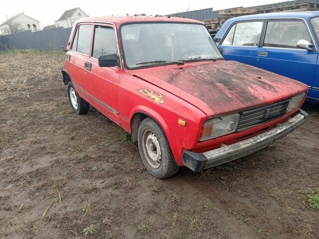 Красный ВАЗ 2105, объемом двигателя 1.3 л и пробегом 555 тыс. км за 357 $, фото 1 на Automoto.ua