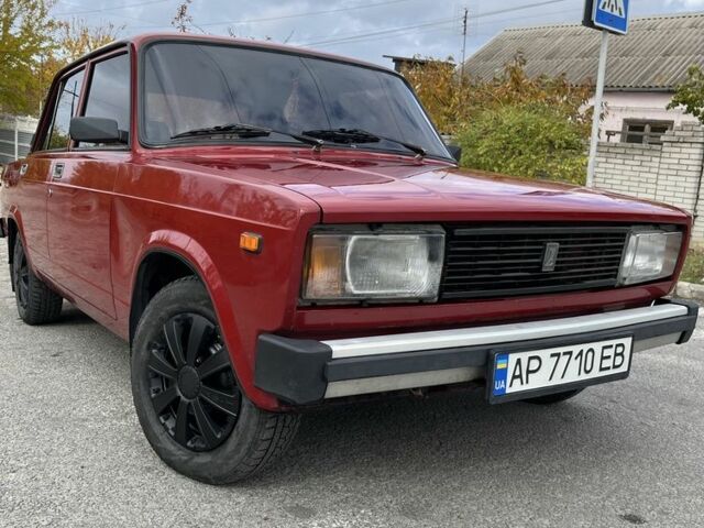 Красный ВАЗ 2105, объемом двигателя 1.3 л и пробегом 63 тыс. км за 999 $, фото 1 на Automoto.ua