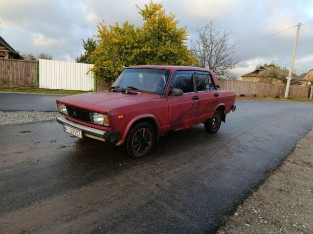 ВАЗ 2105 1989 в Вышгороде на Automoto.ua Красный ВАЗ 2105, объемом двигателя 1.3 л и пробегом 3 тыс. км за 468 $, фото 6 на Automoto.ua