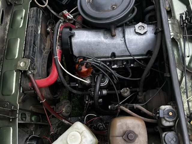 Красный ВАЗ 2105, объемом двигателя 0 л и пробегом 2 тыс. км за 567 $, фото 2 на Automoto.ua