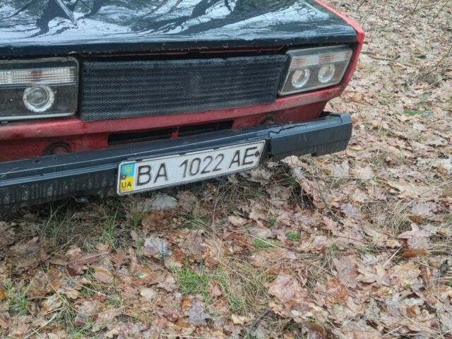 Красный ВАЗ 2105, объемом двигателя 1 л и пробегом 50 тыс. км за 291 $, фото 7 на Automoto.ua