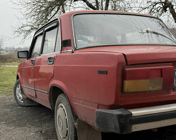 Красный ВАЗ 2105, объемом двигателя 1.5 л и пробегом 83 тыс. км за 500 $, фото 3 на Automoto.ua