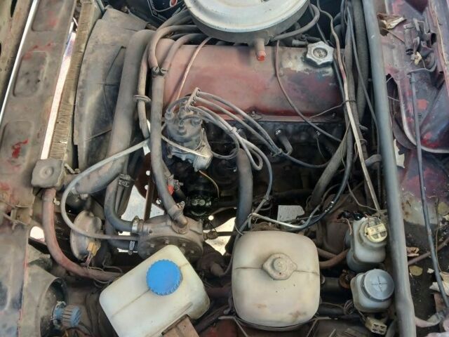 Красный ВАЗ 2105, объемом двигателя 1.5 л и пробегом 100 тыс. км за 546 $, фото 7 на Automoto.ua