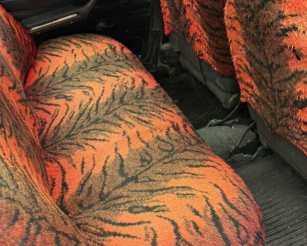 Красный ВАЗ 2105, объемом двигателя 1.5 л и пробегом 83 тыс. км за 500 $, фото 8 на Automoto.ua