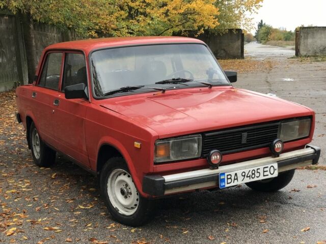 Червоний ВАЗ 2105, об'ємом двигуна 1.5 л та пробігом 100 тис. км за 759 $, фото 2 на Automoto.ua