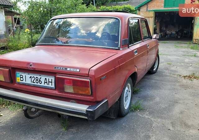 Красный ВАЗ 2105, объемом двигателя 1.3 л и пробегом 132 тыс. км за 900 $, фото 2 на Automoto.ua