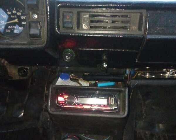 Червоний ВАЗ 2105, об'ємом двигуна 1.3 л та пробігом 87 тис. км за 792 $, фото 2 на Automoto.ua