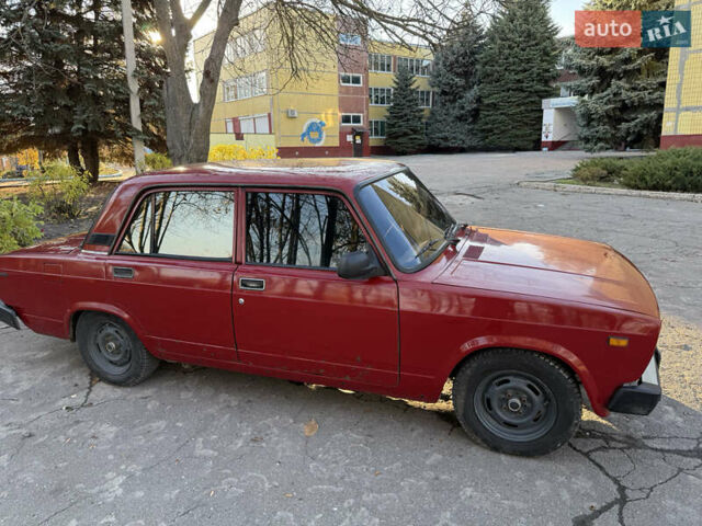 Красный ВАЗ 2105, объемом двигателя 1.5 л и пробегом 5 тыс. км за 1000 $, фото 5 на Automoto.ua
