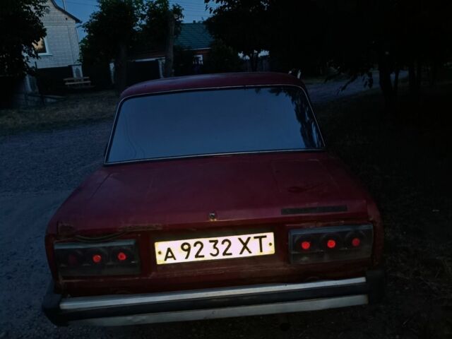 Красный ВАЗ 2105, объемом двигателя 1.5 л и пробегом 1 тыс. км за 284 $, фото 3 на Automoto.ua