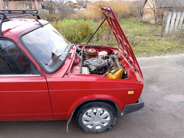 Красный ВАЗ 2105, объемом двигателя 2 л и пробегом 200 тыс. км за 709 $, фото 21 на Automoto.ua