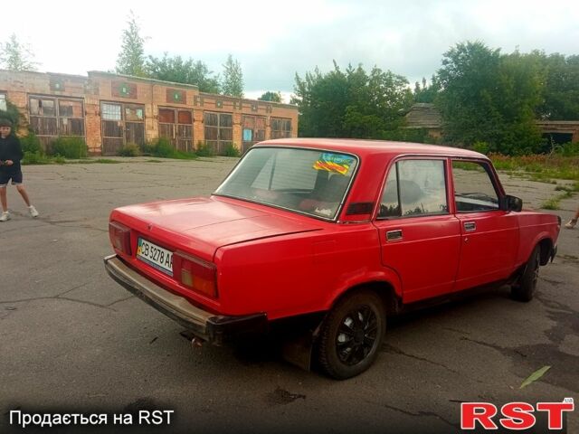 Красный ВАЗ 2105, объемом двигателя 1.3 л и пробегом 95 тыс. км за 400 $, фото 1 на Automoto.ua